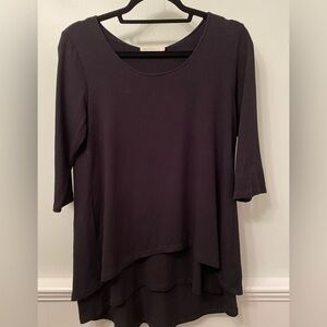 Testimony Los Angeles Black Tiered Flowy Blouse with Caped Back Size Medium